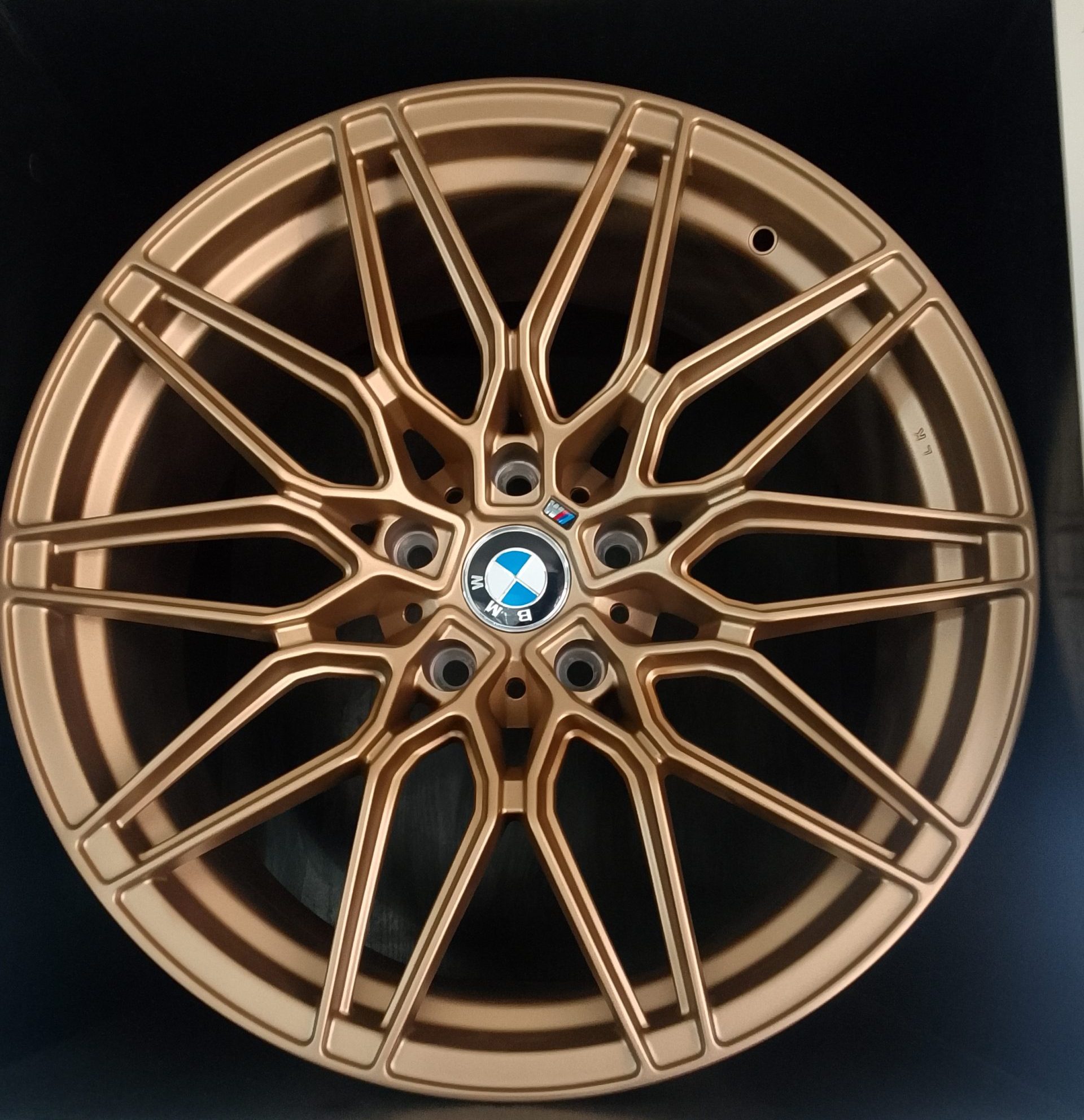 19 Inch Gold BMW 8.5/9.5J 5X120 » fitmentbyozza.co.za